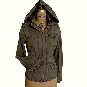 Lightweight green jacket